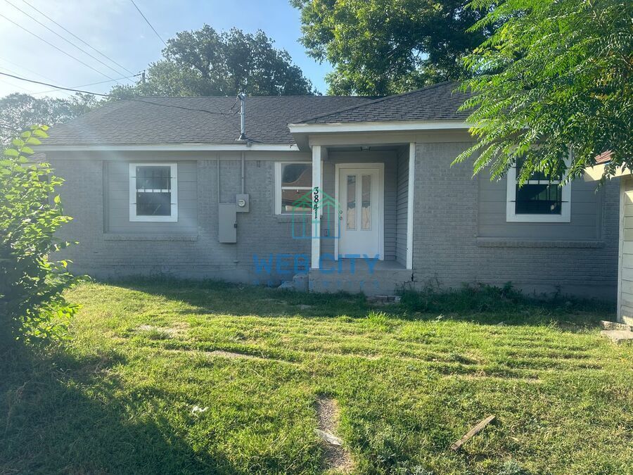 Foto principal - 3841 Holmes St