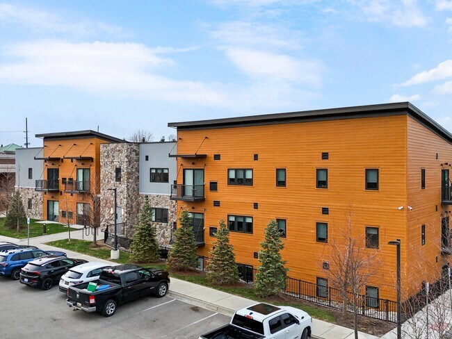 Foto del edificio - Cedar Valley Luxury Apartments