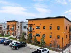 Building Photo - Cedar Valley Luxury Apartments