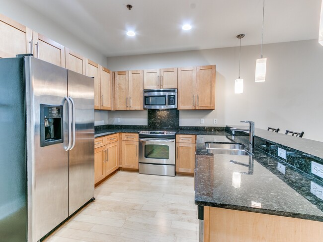 Photo - 444 N Central Ave Townhome