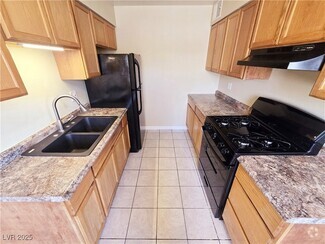 Building Photo - 5248 Pebble Beach Blvd