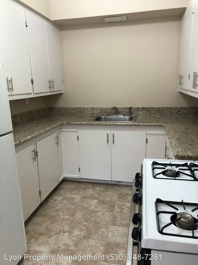 Primary Photo - 2 br, 1 bath House - 837 Eureka Avenue