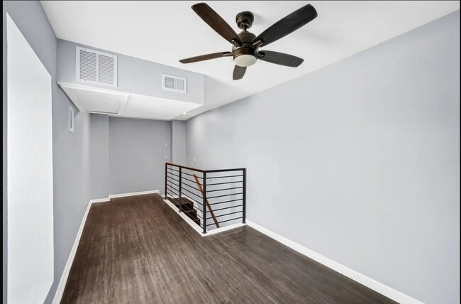 Building Photo - Cavalcade Heights