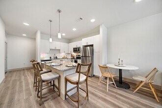 Building Photo - 10485 League Line Rd