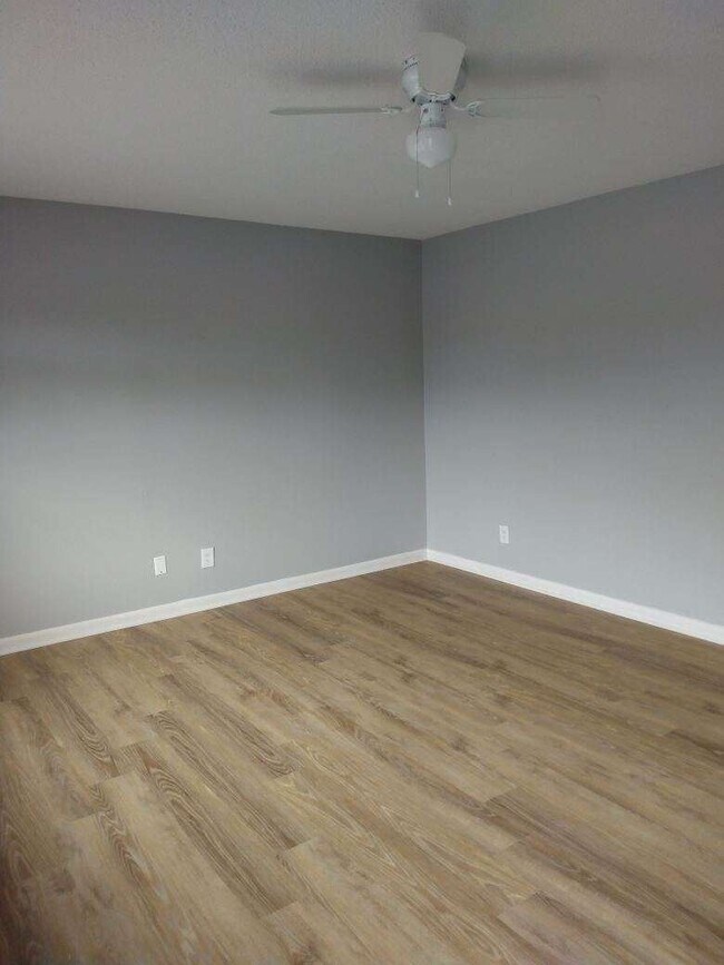 Foto del edificio - Pirate Cove Apartments 17-22
