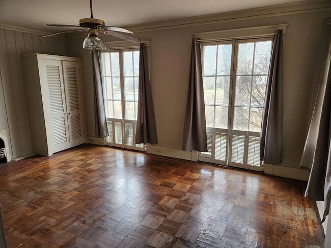 Foto del edificio - 682 N Barksdale St