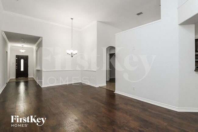 Building Photo - 6114 Barnacle Dr