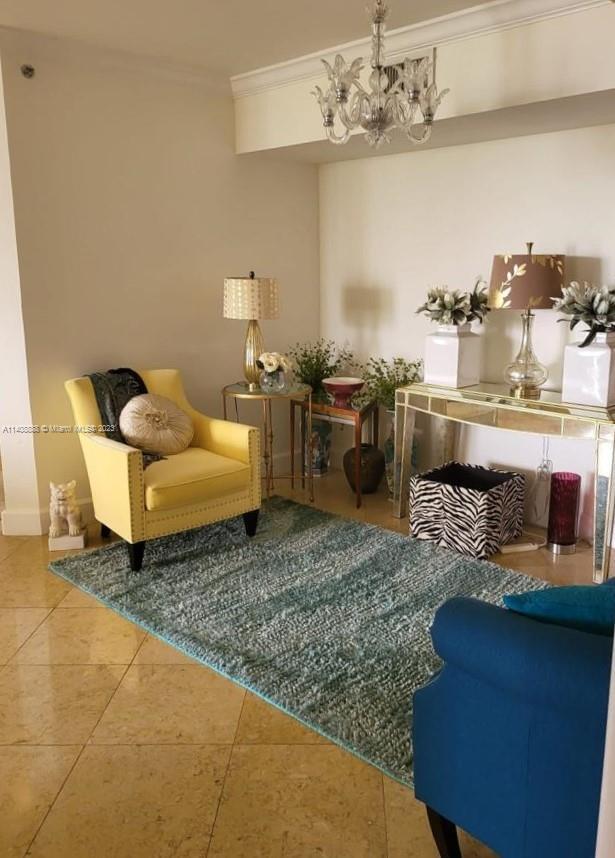 Foto del edificio - 7000 Island Blvd