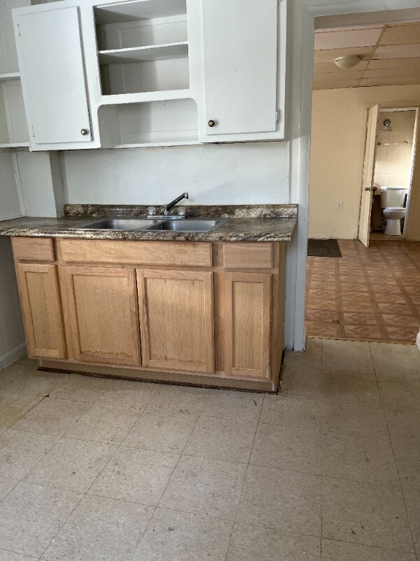 Foto del edificio - 227 E Main St