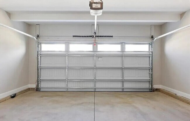 Building Photo - 2160 Campbell Lp