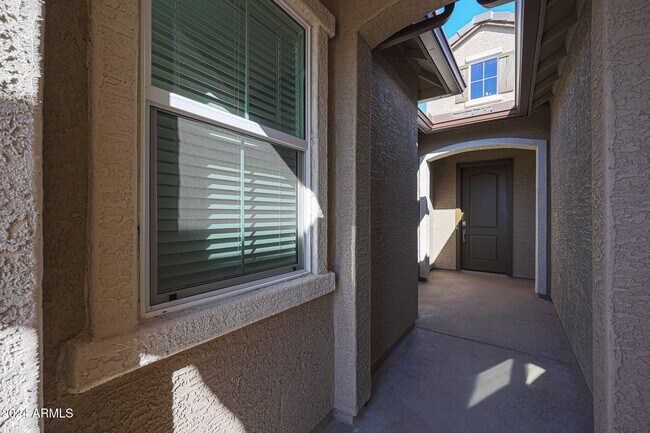 Foto del edificio - 7606 W Jackrabbit Ln