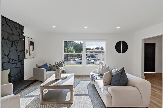 Foto del edificio - 6927 Willis Ave