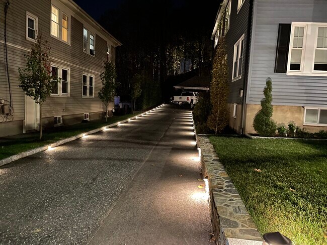 Foto del edificio - 1092 Main St