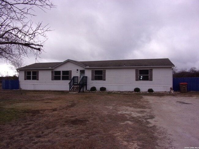 Building Photo - 360 Rangeland Rd