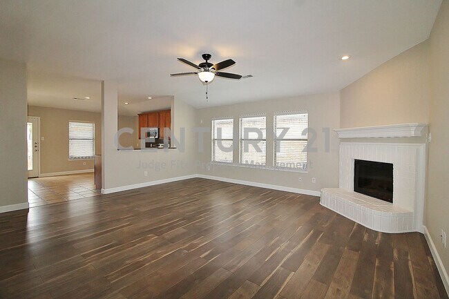 Foto del edificio - Lovely 3/2/2 in N. Fort Worth For Rent!