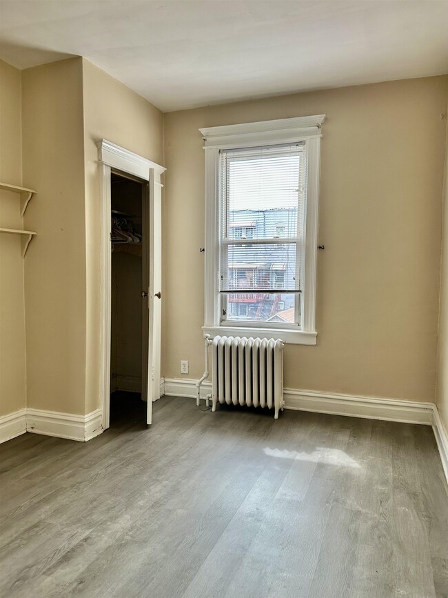 Foto del edificio - 141 67th St