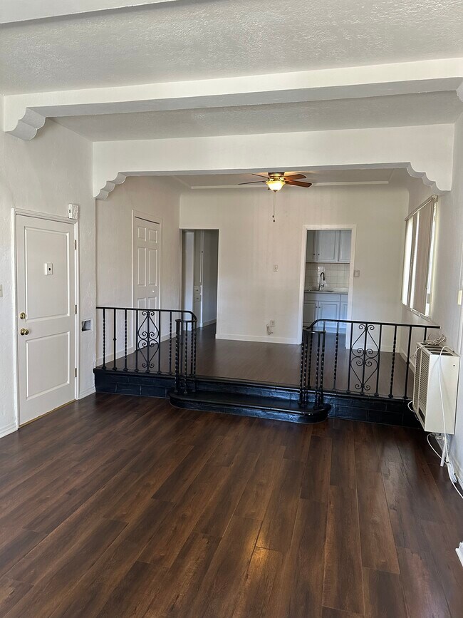 Building Photo - 4322 Leimert Blvd