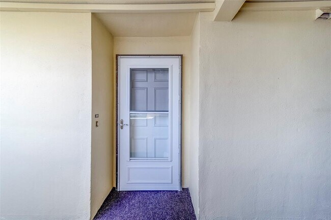 Foto del edificio - 4575 Cove Cir