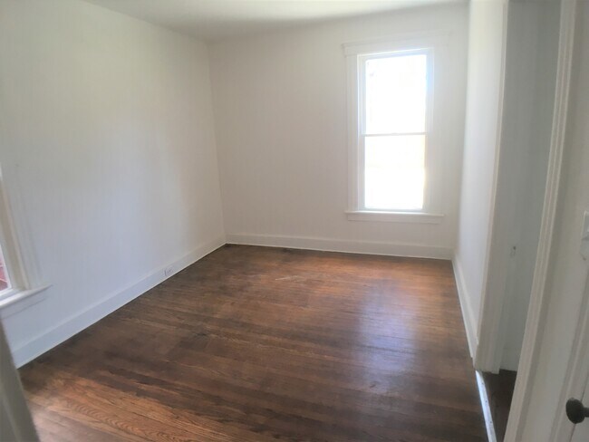 Foto del edificio - 33 Norton Street - 1st Floor