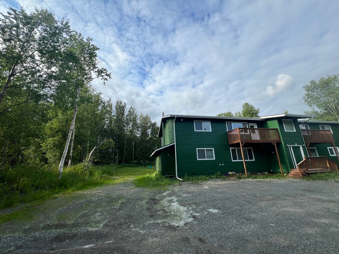 5865 E Bogard Rd Unit 3, Wasilla, AK 99654 Apartments in Wasilla, AK