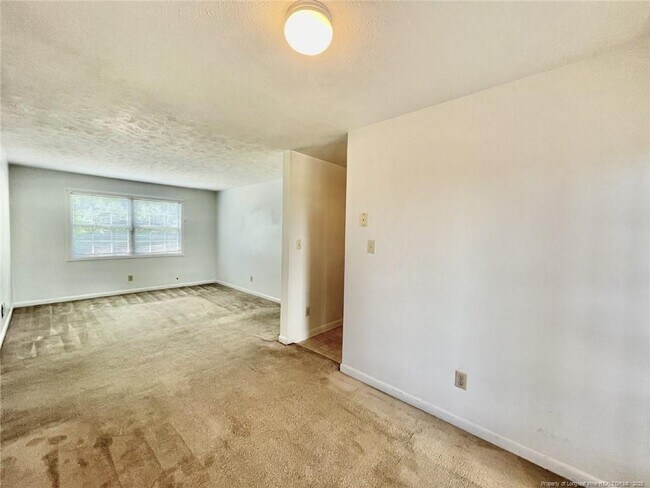 Foto del edificio - 307 Bradford Ave