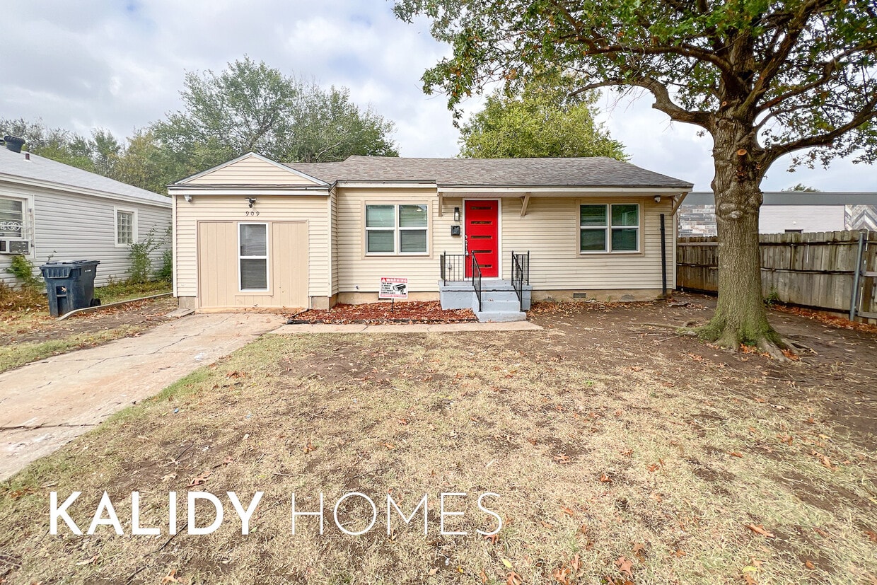 Foto principal - 909 SW 48th St