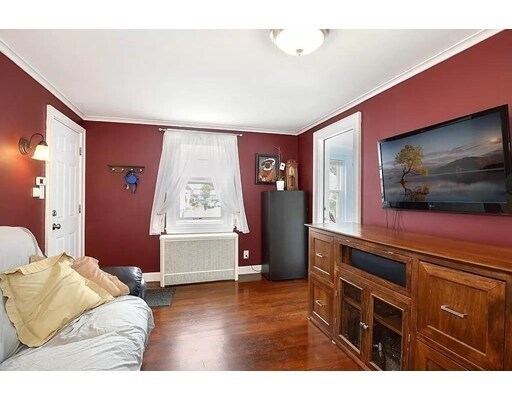 Foto del edificio - 19 Fairview Ave