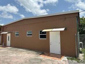 Building Photo - 17625 SW 160th Ave