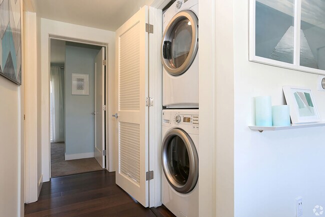 Foto del edificio - The Cove at Tiburon