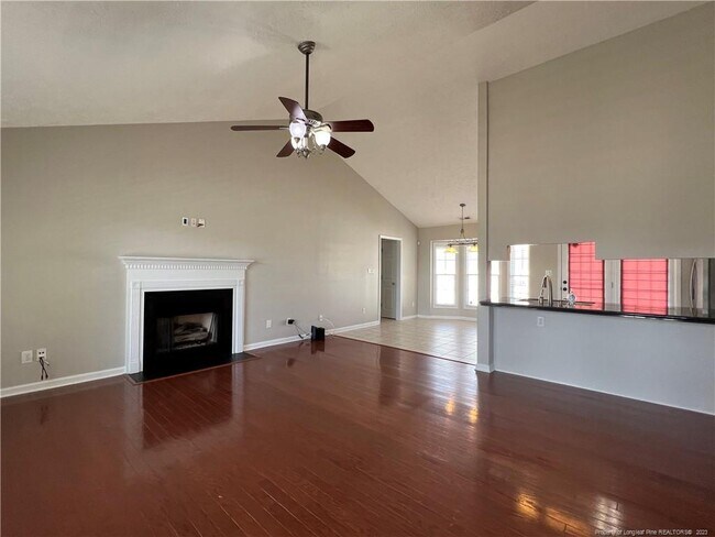 Foto del edificio - 2503 Cameron Woods Ln