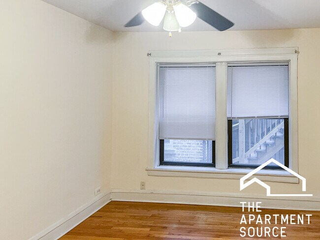 Foto del edificio - 518 W Cornelia Ave