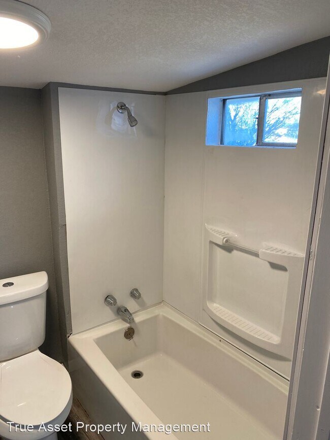 Foto del edificio - 2 br, 1 bath House - 2308 Birch Ave