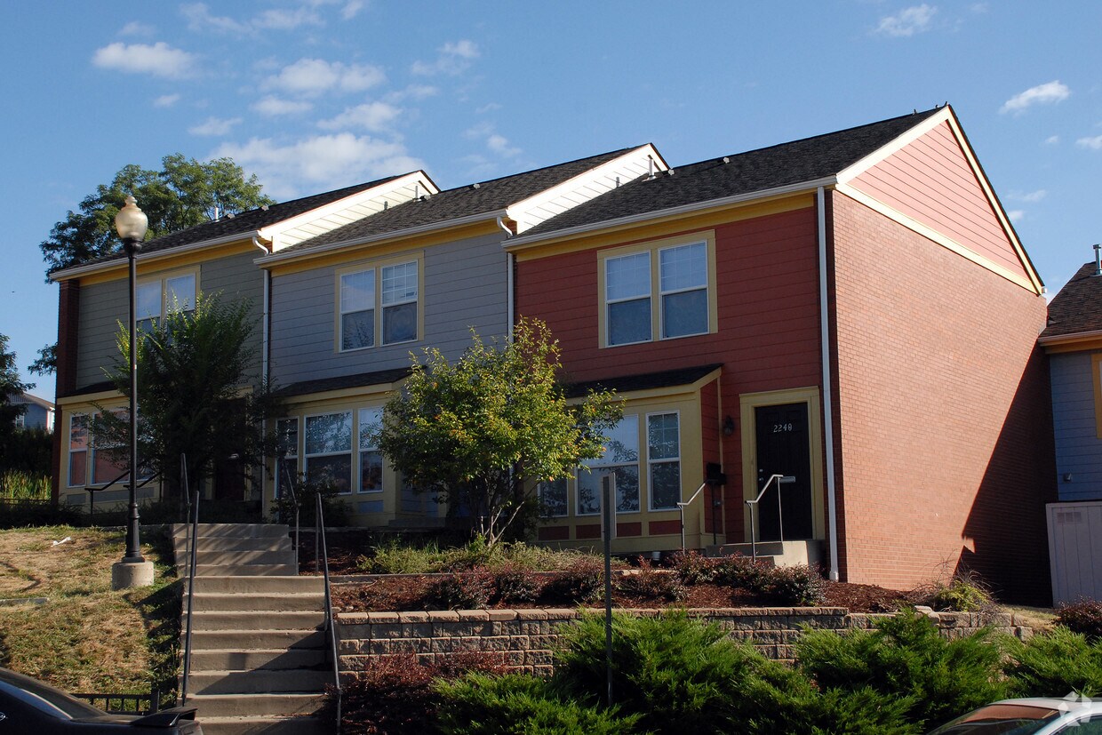 Foto principal - 2211-2218 Wilner Dr