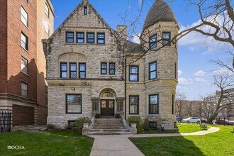Building Photo - 4545 S Drexel Blvd