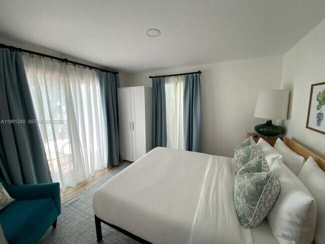 Foto del edificio - 1121 NE 1st Ave.