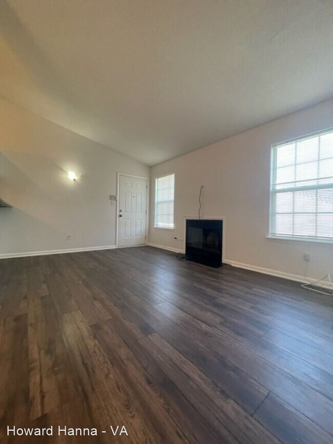 Building Photo - 2 br, 1 bath House - 539 Landfall Arch