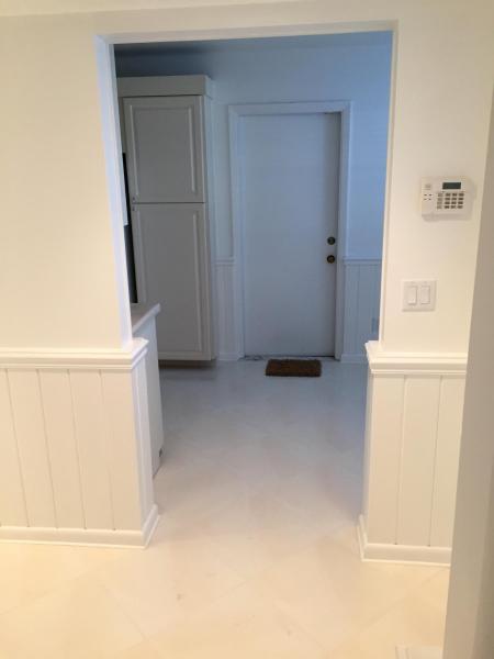 Building Photo - 135 Raintree Trl