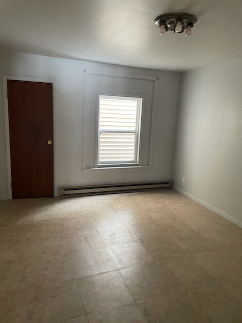 Building Photo - 383 Clinton Ave
