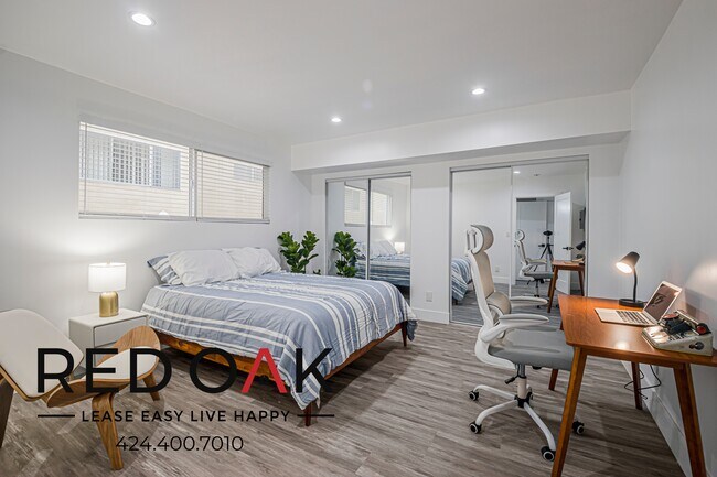 Foto del edificio - 1346 N Fuller Ave