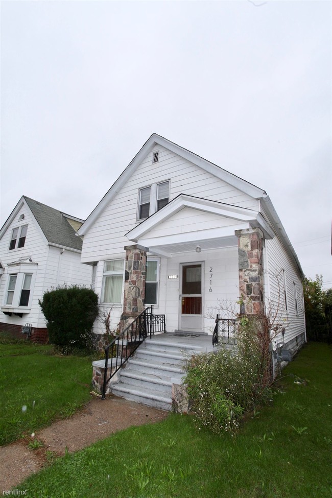 Building Photo - 2716 Belmont St