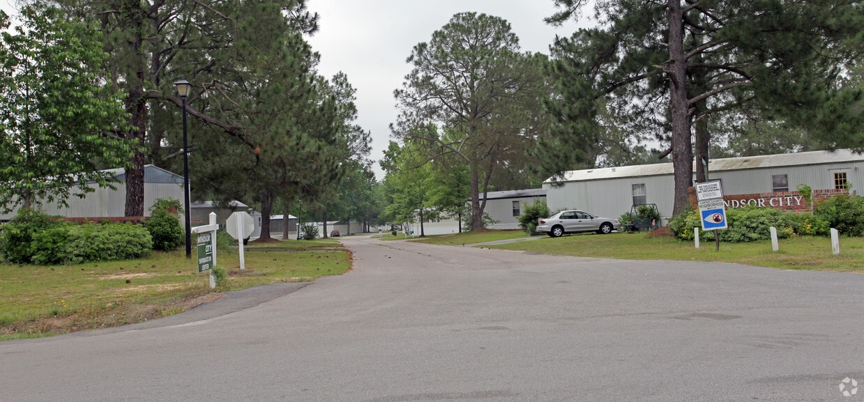 Windsor City Mobile Home Park Apartments in Sumter, SC