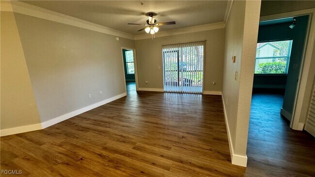 Building Photo - 11530 Villa Grand