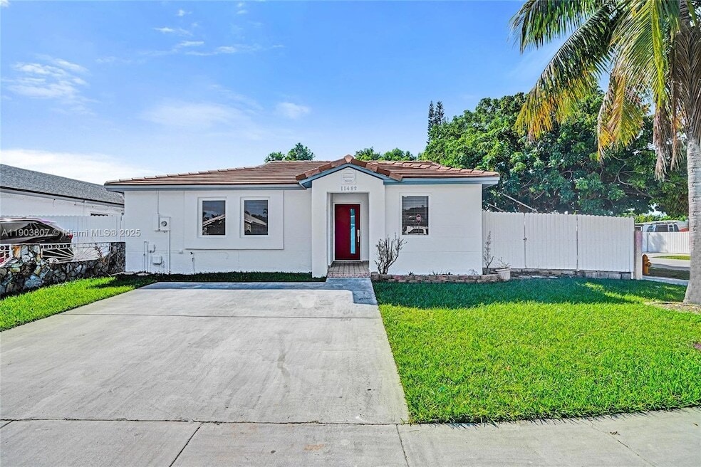 Foto principal - 11482 SW 181st St