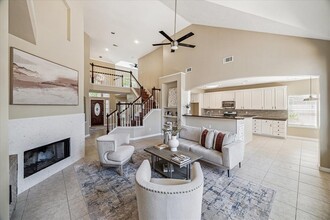 Building Photo - 17426 Little Riata Dr