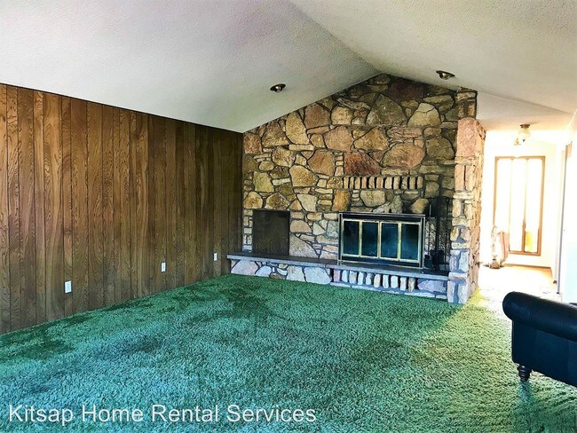 Building Photo - 4 br, 2 bath House - 2034 NE Laurie Vei Loop