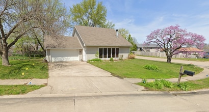 Building Photo - 801 Wingham Dr