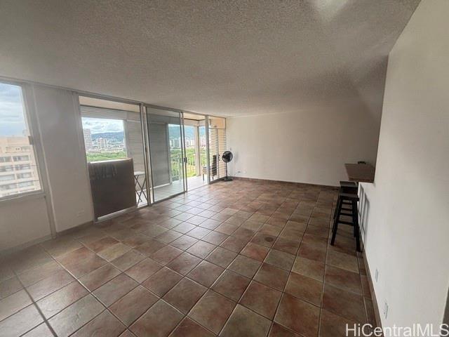Foto del edificio - 2415 Ala Wai Blvd