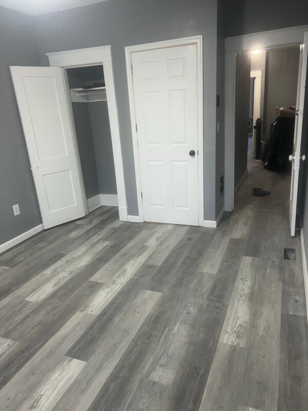 Foto del edificio - 2311 W Lexington St