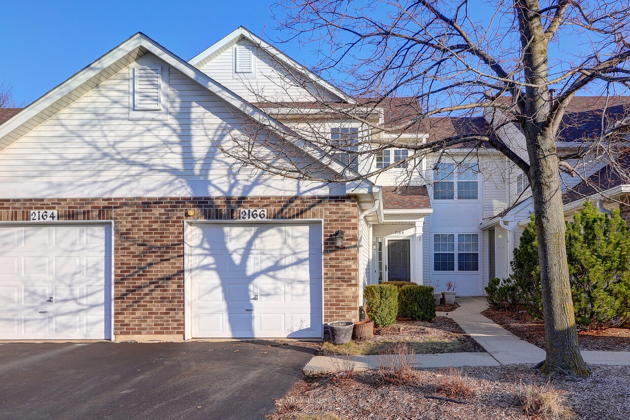2166 Fulham Dr Unit 2166, Naperville, IL 60564 Condo for Rent in