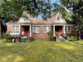 Building Photo - 721-723 Cedar Terrace